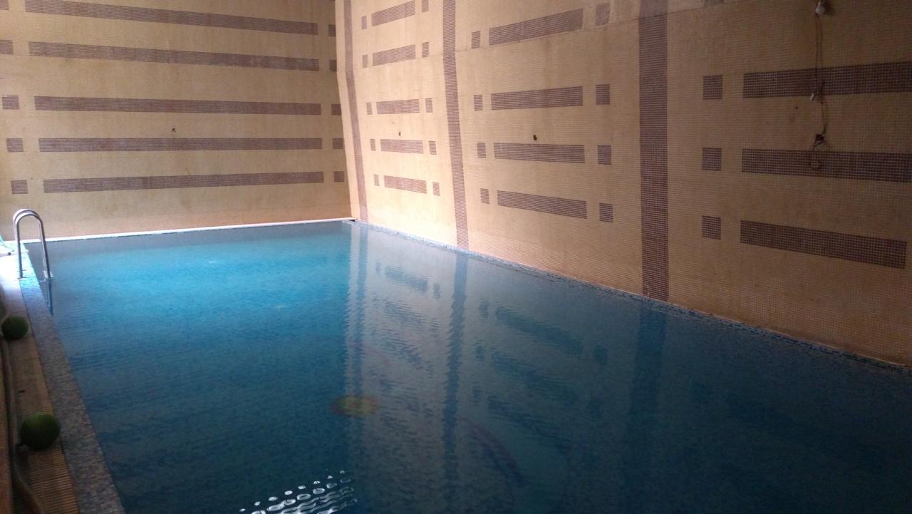 Hotel Bizzotel Gurgaon Dış mekan fotoğraf